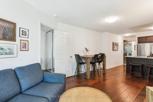 Additional image 13 of 19 Grand Trunk Cres Unit 1215