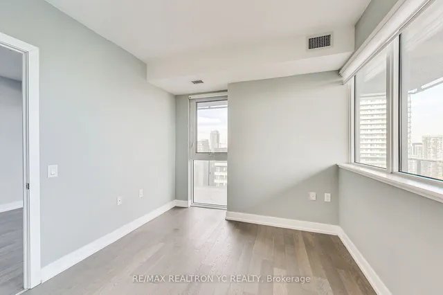 Additional image 12 of 7 Grenville St Unit 4705