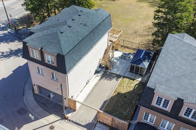 Additional image 5 of 27 Tillinghast Lane