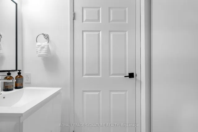 Additional image 9 of 650 Queens Quay Unit 918