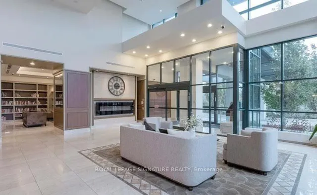 Additional image 4 of 100 John St Unit 1401