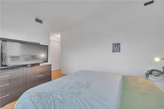 Additional image 31 of 8 Lee Centre Dr Unit PH203