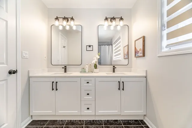 Additional image 27 of 1565 Evans Terr