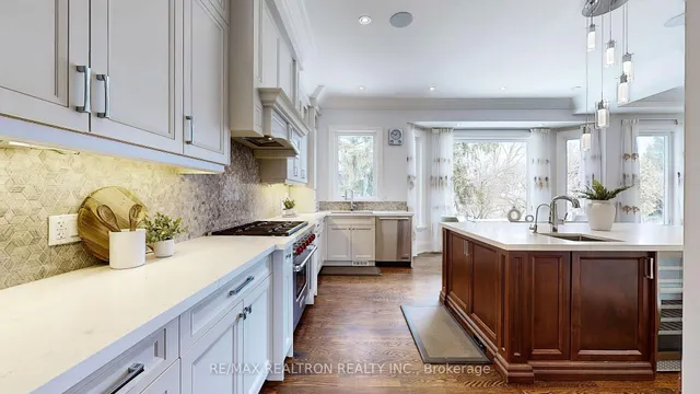 Additional image 16 of 214 Harlandale Ave