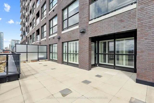 Additional image 39 of 1 Victoria St Unit 613