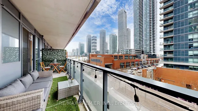 Additional image 28 of 10 Park Lawn Rd Unit 404