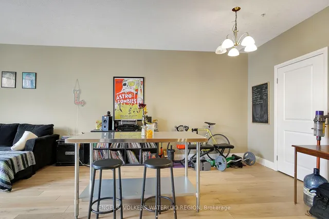 Additional image 10 of 165 Duke St Unit 212