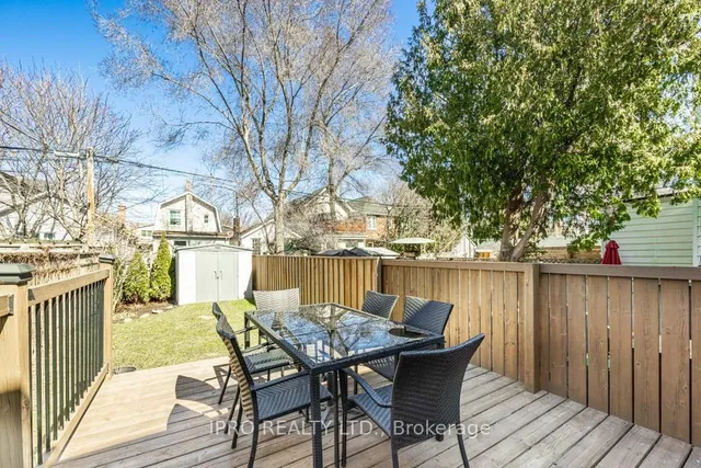 Additional image 29 of 22 Queensdale Ave