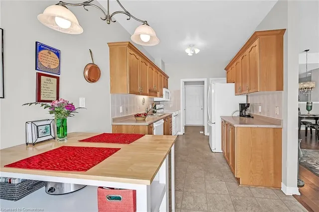 Additional image 14 of 14 Critzia Dr