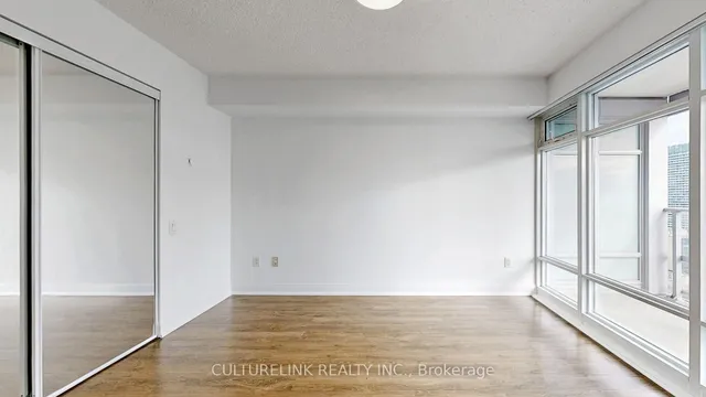 Additional image 11 of 2191 Yonge St Unit 2812
