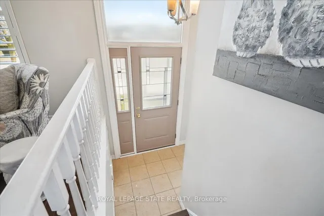 Additional image 8 of 43 Yorkdale Cres