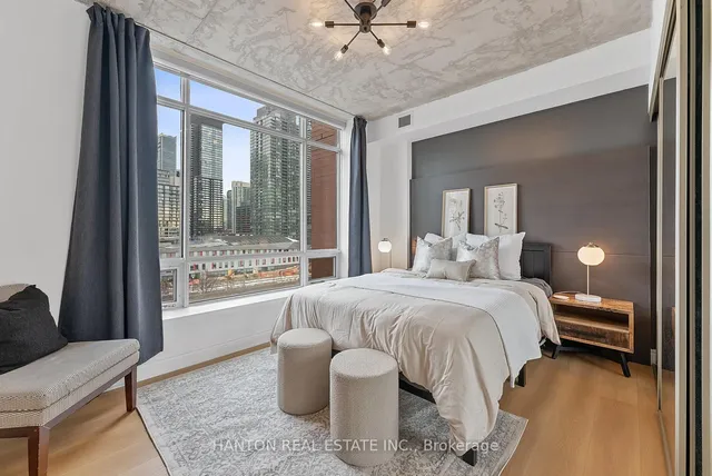 Additional image 26 of 500 Queens Quay Unit 917E
