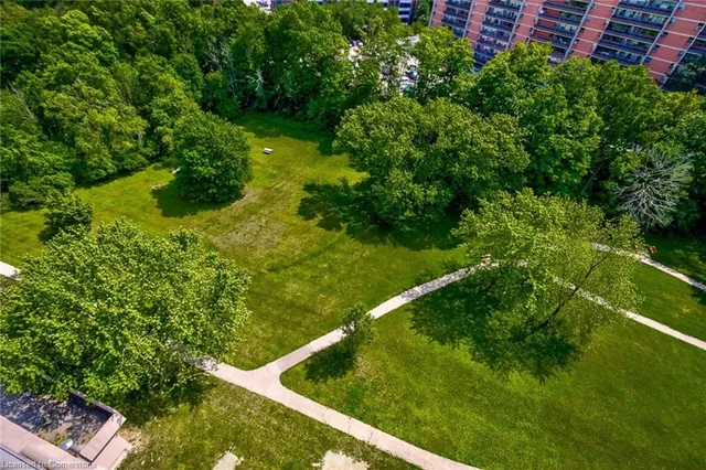 Additional image 43 of 1966 Main St Unit 402