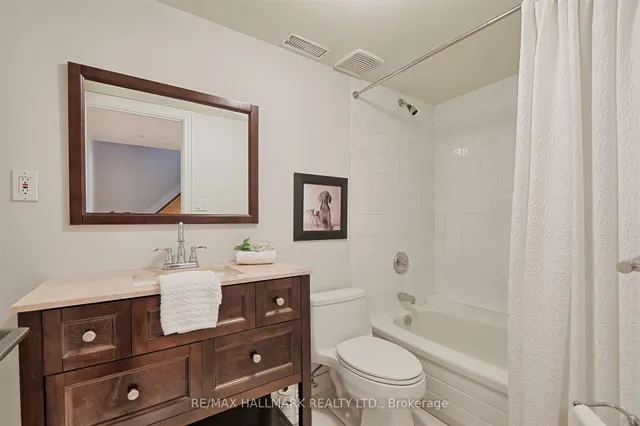 Additional image 31 of 89 Donegall Dr