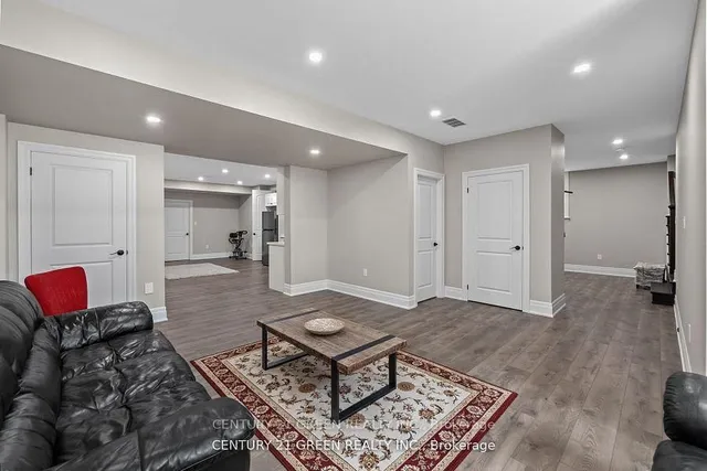 Additional image 35 of 679 Hiawatha Blvd