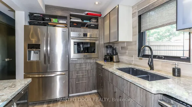 Additional image 7 of 20 Manett Cres