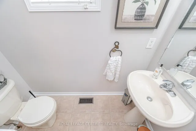 Additional image 14 of 70 Rivermere Crt