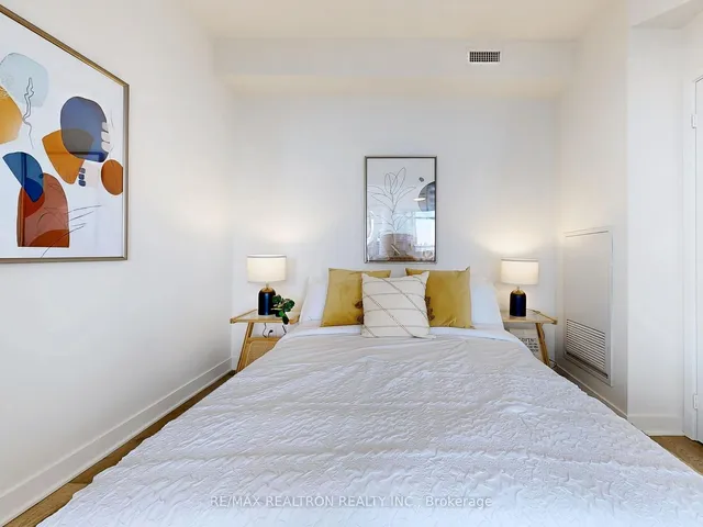 Additional image 19 of 290 Adelaide St Unit 3704