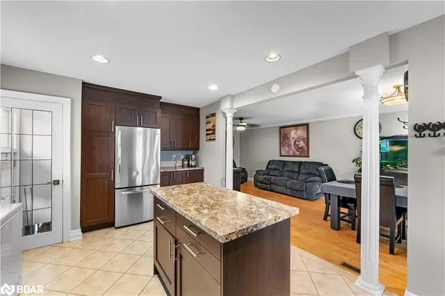 Additional image 7 of 758 Annamore Rd