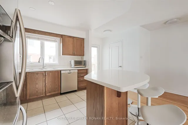 Additional image 11 of 191 Twelfth St Unit 5