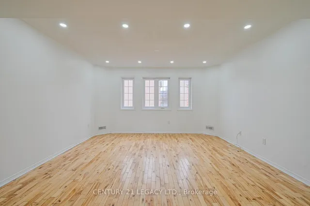 Additional image 15 of 176 Spadina Rd