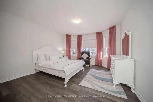 Additional image 41 of 10 Loomis Rd