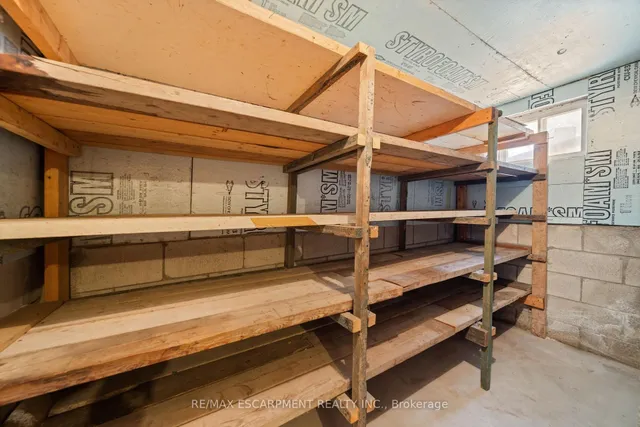 Additional image 35 of 3908 Bloor St