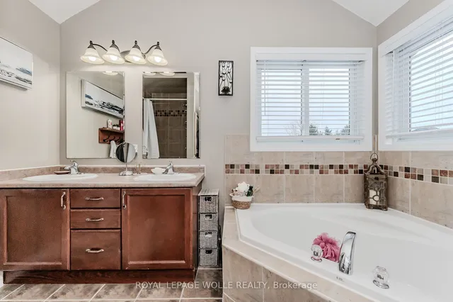 Additional image 29 of 618 Doon Dr