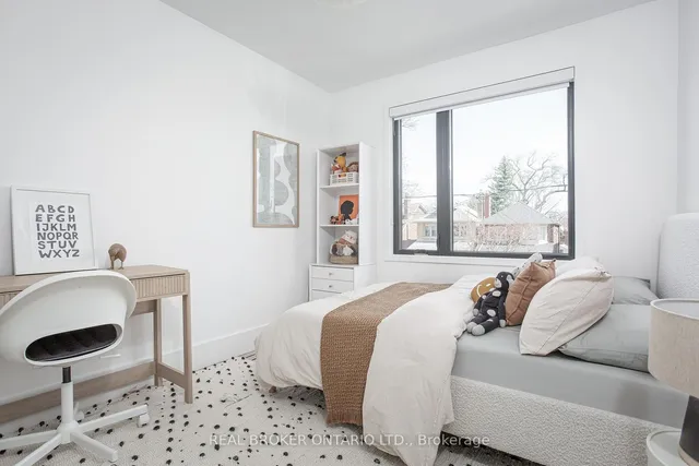 Additional image 12 of 108 Evans Ave