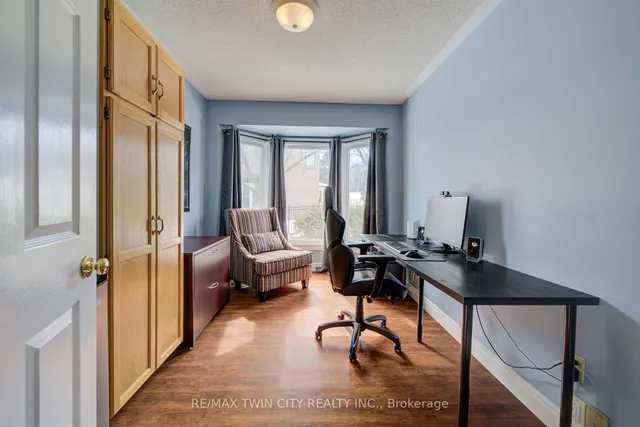 Additional image 28 of 210 Greengable Crt