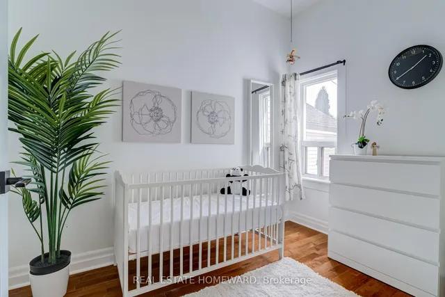 Additional image 21 of 104 Manning Ave