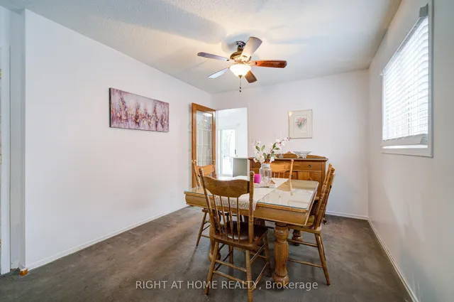 Additional image 13 of 134 Dumfries Ave