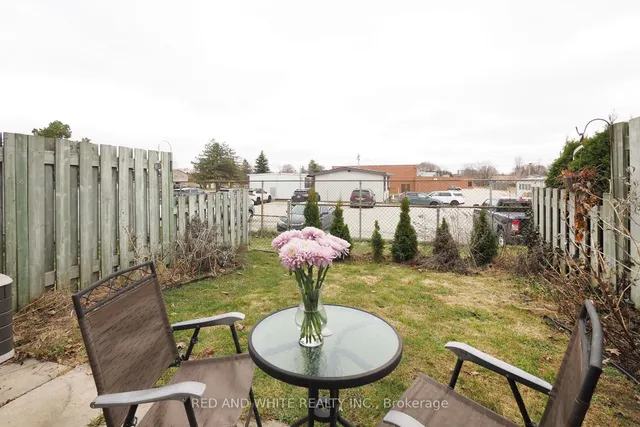 Additional image 31 of 25 Upper Canada Dr Unit 34