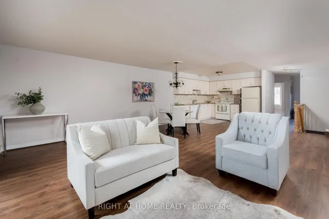 Additional image 12 of 18 Orchard Park Gate