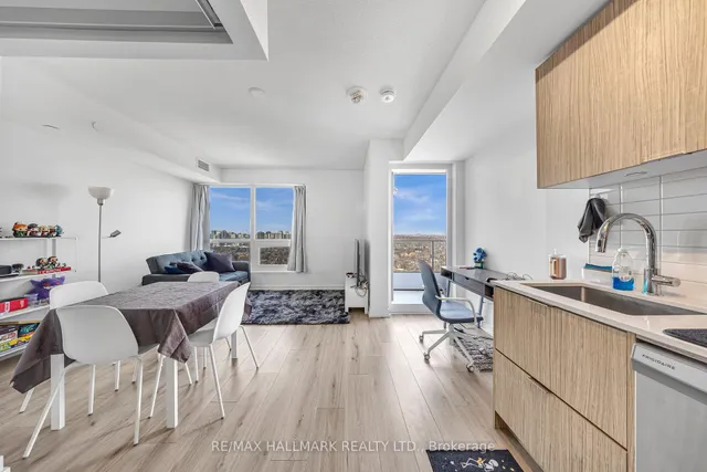 Additional image 7 of 395 Bloor St Unit 2607