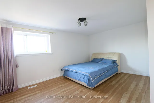 Additional image 14 of 8 Liszt Gate Unit 9