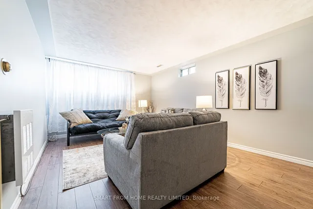 Additional image 33 of 58 Brandon Ave