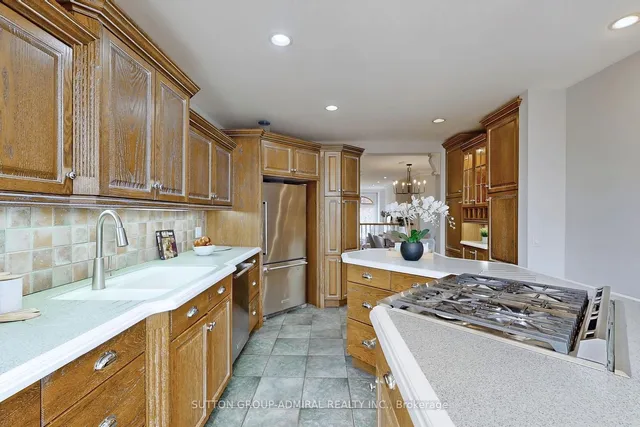 Additional image 14 of 426 Wellesley St