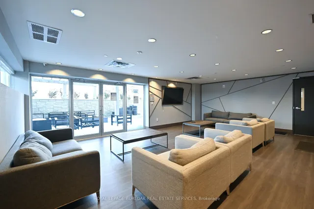 Additional image 33 of 16 Markle Cres Unit 409