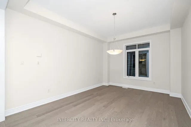 Additional image 5 of 60 Claremont Dr