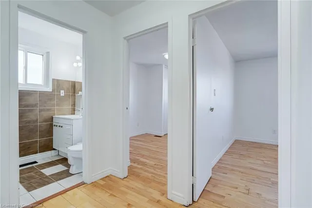 Additional image 22 of 28 Arbutus Cres