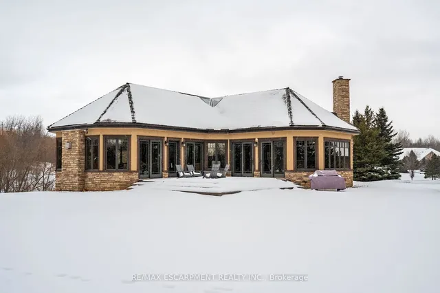 Additional image 36 of 76 Oak Ave