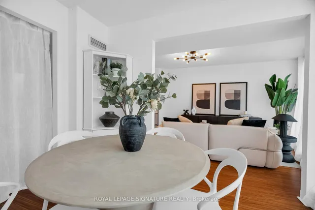 Additional image 17 of 650 Queens Quay Unit 918