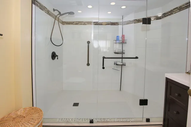 Additional image 25 of 1320 Islington Ave Unit 1802