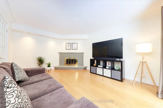 Additional image 16 of 3311 Nadine Cres