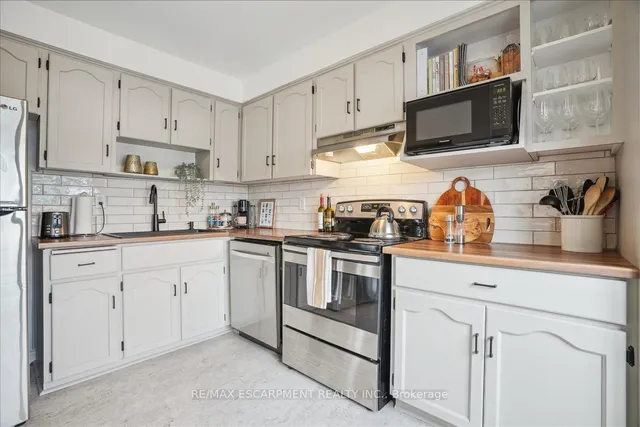 Additional image 12 of 432 Main St Unit 504