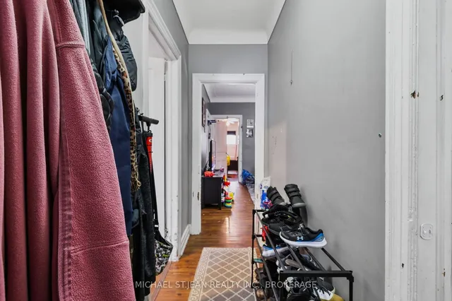 Additional image 12 of 42 Ellis Ave