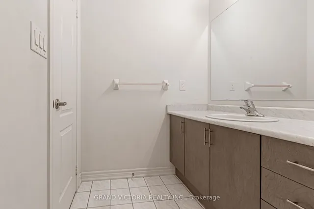 Additional image 37 of 35 Mountain Heights Pl