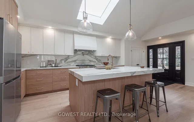 Additional image 15 of 14 Oxenden Cres