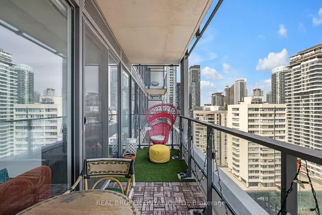 Additional image 20 of 5 Soudan Ave Unit 2004